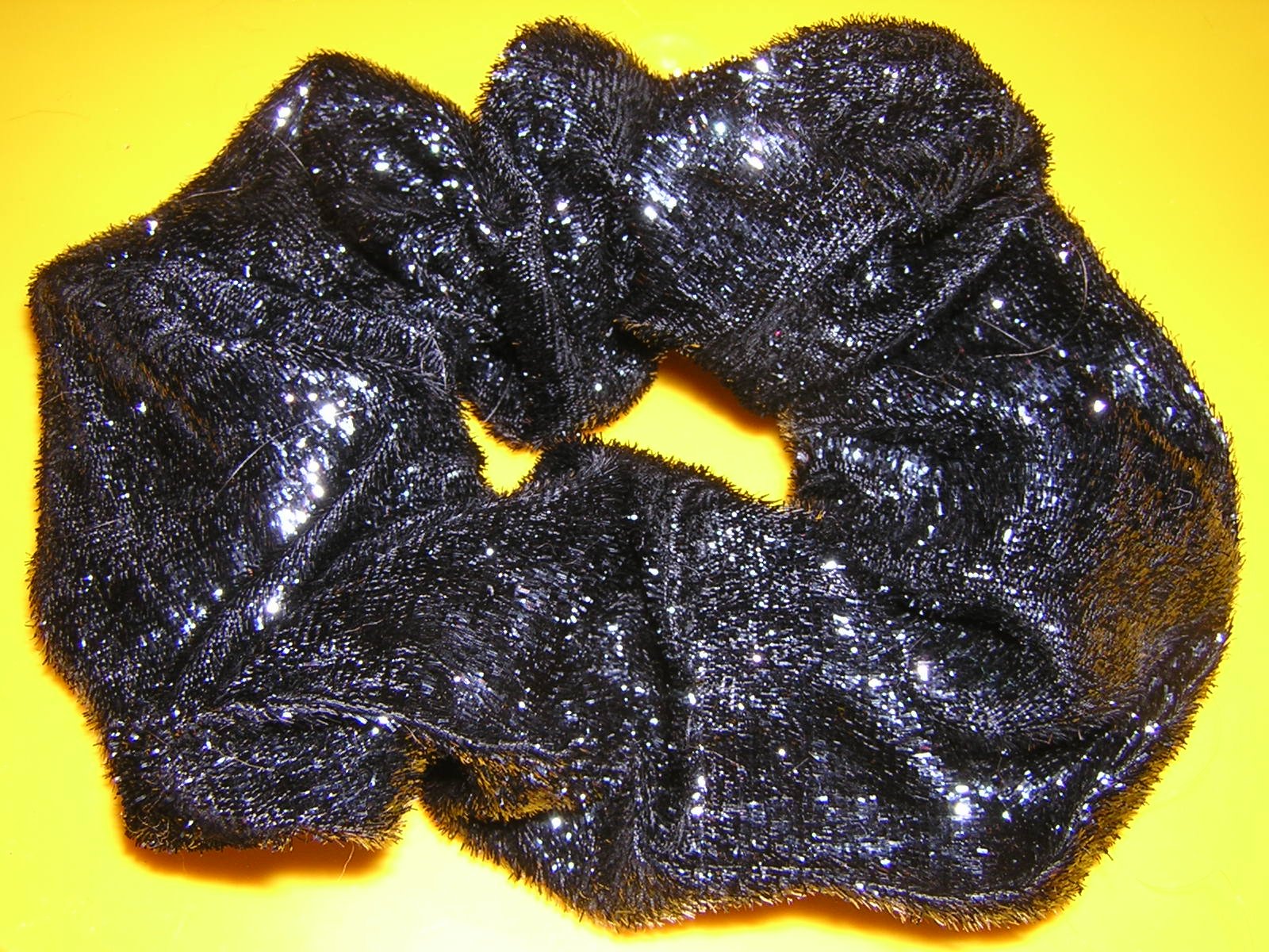 Scrunchie202838649488529.jpg Scrunchie202838649488529